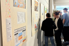 talentum_20250416_kolteszetnapimegemlekezeskozepiskolankban7